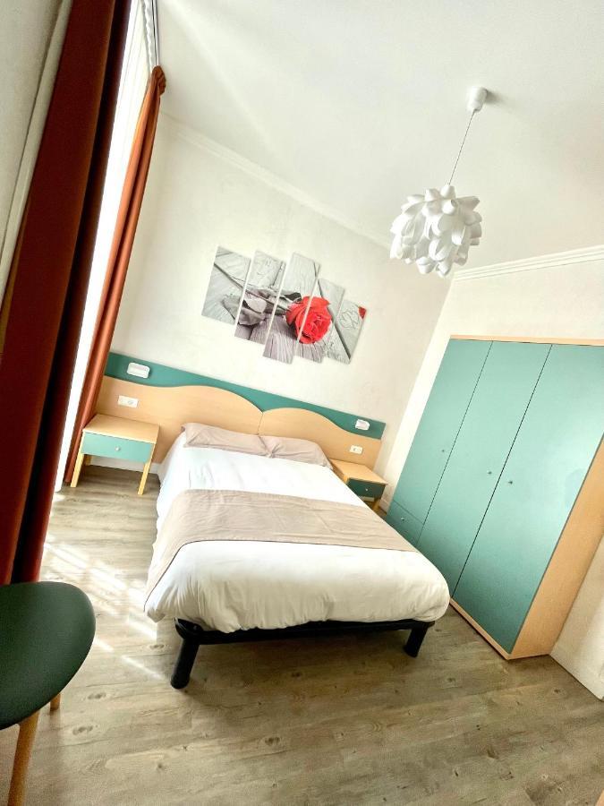 Le Mirval Hotel La Brigue Buitenkant foto