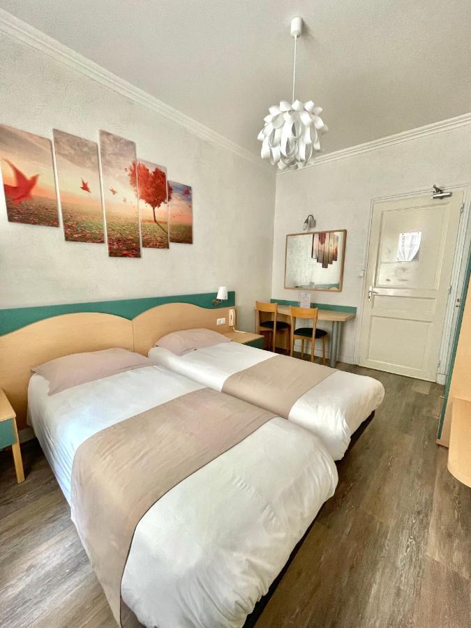 Le Mirval Hotel La Brigue Buitenkant foto