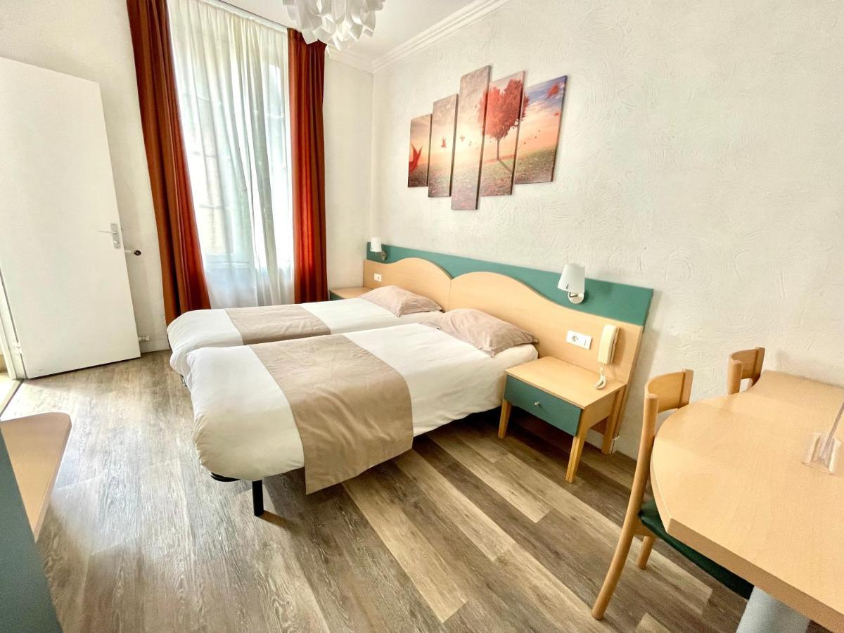 Le Mirval Hotel La Brigue Buitenkant foto