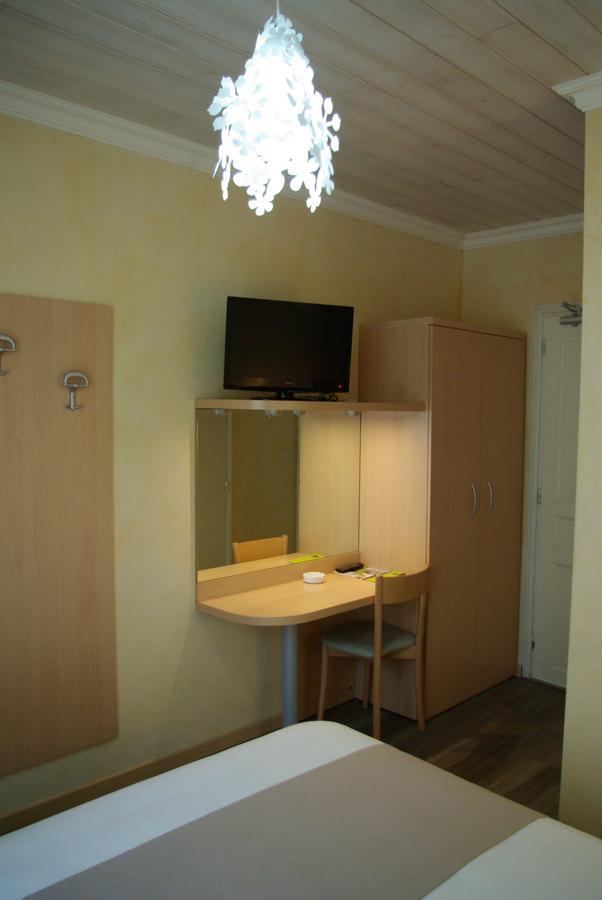 Le Mirval Hotel La Brigue Buitenkant foto
