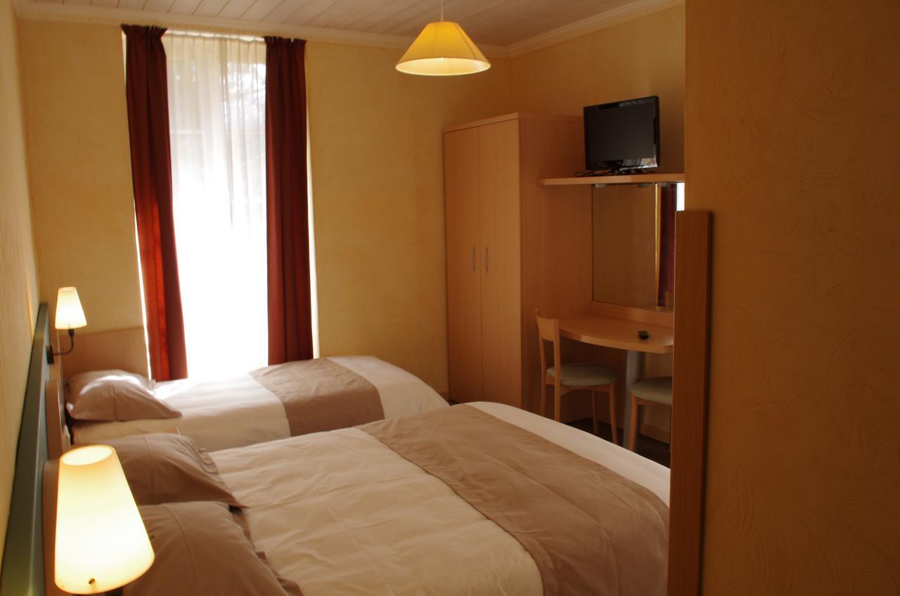 Le Mirval Hotel La Brigue Buitenkant foto